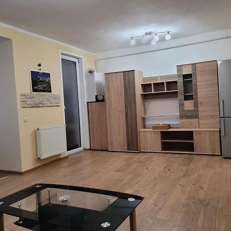 Apartament 2 Camere Флорешть Екстер'єр фото